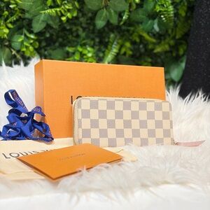 Louis Vuitton Clémence Wallet